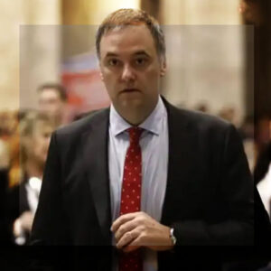 ADORNI EN EL CONGRESO: MILEI LLEVÓ TODO EL GABINETE, LA OPOSICIÓN LLEVÓ POCHOCLOS