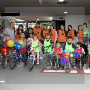 EL POLIDEPORTIVO GARZÓN INAUGURÓ UNA BICISENDA PARA CHICOS DE 2 A 6 AÑOS