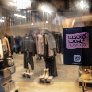 DESFILE DE MODA EN EL PASAJE JURAMENTO: DISEÑO ROSARINO A CIELO ABIERTO