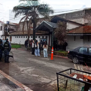 DESALOJARON PINAR DE ROCHA EN MEDIO DE LA NOCHE: ORDEN JUDICIAL POR DEUDA