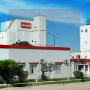 CRISIS EN LÁCTEOS VERÓNICA: MÁS DE 700 FAMILIAS SIN COBRAR HACE NOVENTA DÍAS Y LAS PLANTAS COMPLETAMENTE PARALIZADAS