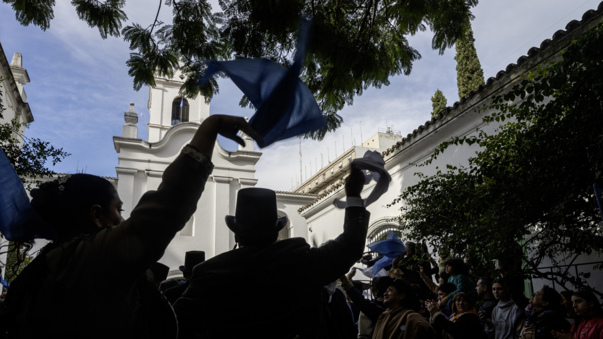 El Gobierno Nacional celebró el 25 de Mayo con una jornada histórica en el Cabildo de Buenos Aires y el Palacio Libertad