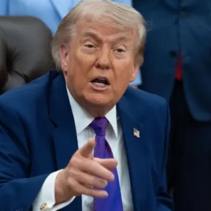 TRUMP DICE QUE EL ALTO AL FUEGO CON IRÁN ESTÁ EN «CUIDADOS INTENSIVOS»