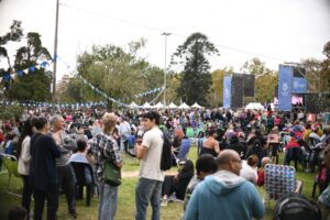 Día de la Patria: para celebrar se viene una nueva edición de La Fiesta del Pastelito en el Parque Alem
