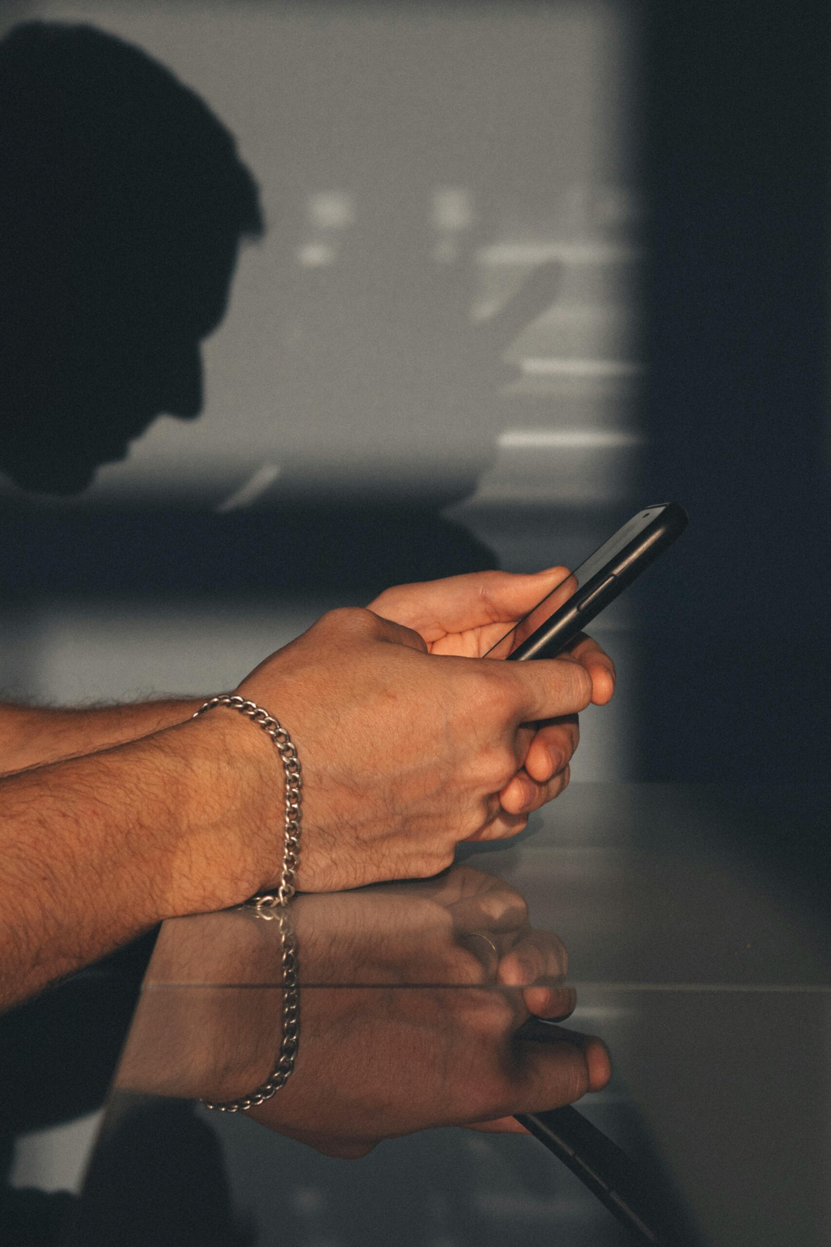 Educación digital: 1.500 directivos, docentes y familias participaron en charlas sobre violencias digitales contra niñas, niños y adolescentes