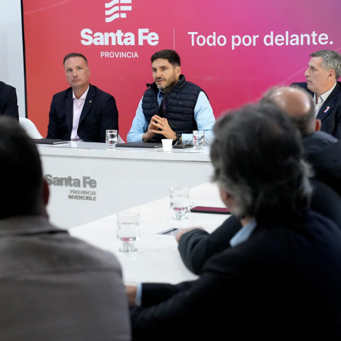 SE PREPARA UN AUMENTO EN EL COSTO DE ENVIAR CAMIONES A LOS PUERTOS DEL GRAN ROSARIO