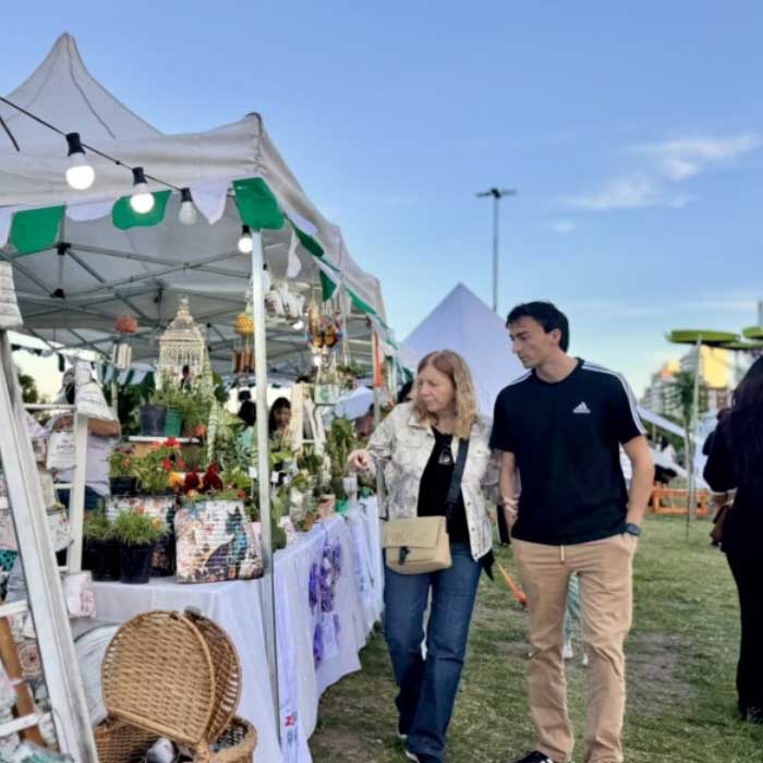 Fin de semana patrio: vuelve Biomercado y habrá Festival del Repulgue en el Mercado del Río