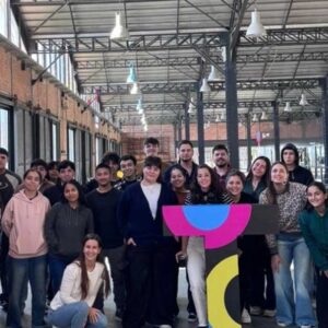 Jóvenes de la ciudad se capacitaron con tecnología utilizada por las empresas más innovadoras del mundo