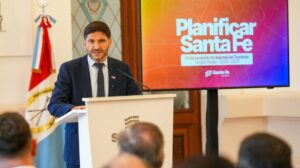 Pullaro presentó el mayor plan de ordenamiento territorial de la historia de Santa Fe para 44 localidades del norte provincial