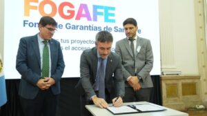 Pullaro: “Invertimos los recursos que ahorramos para que nuestras pymes puedan crecer, desarrollarse y generar empleo”