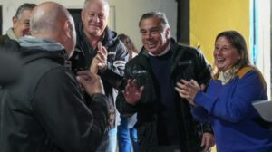 Juegos Suramericanos: llegó a Santa Fe equipamiento deportivo internacional para el atletismo