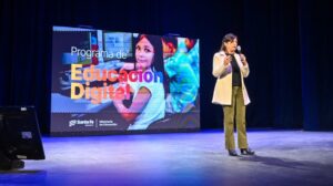 Capacitando a más de 4 mil docentes, Provincia consolida su programa de Educación Digital