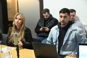 Impulsan mejoras en un playón deportivo de la ciudad