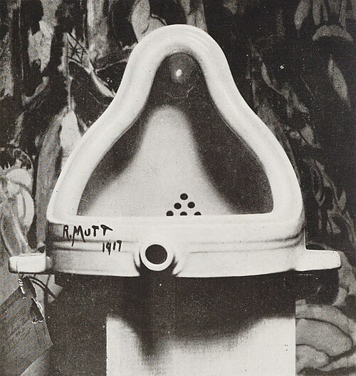 MARCEL DUCHAMP: EL HOMBRE QUE PUSO UN INODORO EN UN MUSEO Y SE RIO DE TODOS