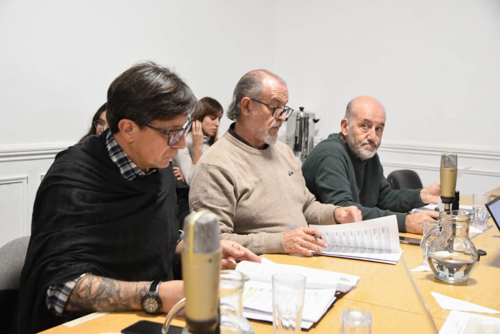 Audiencia con vecinos de Barrio Las Malvinas