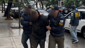 Detuvimos en San Telmo a uno de los 10 prófugos más buscados de Santa Fe