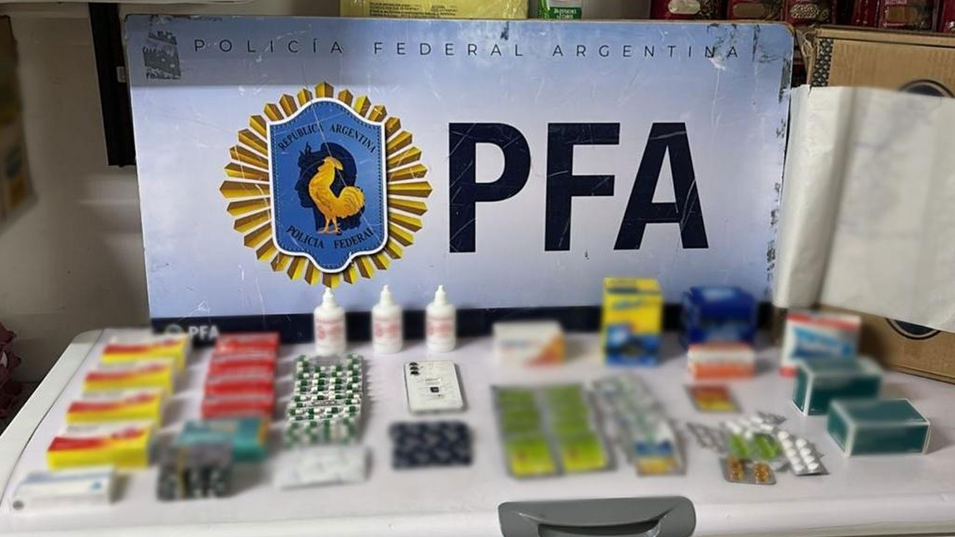 El DFI de la PFA secuestró medicamentos ilegales en Pergamino