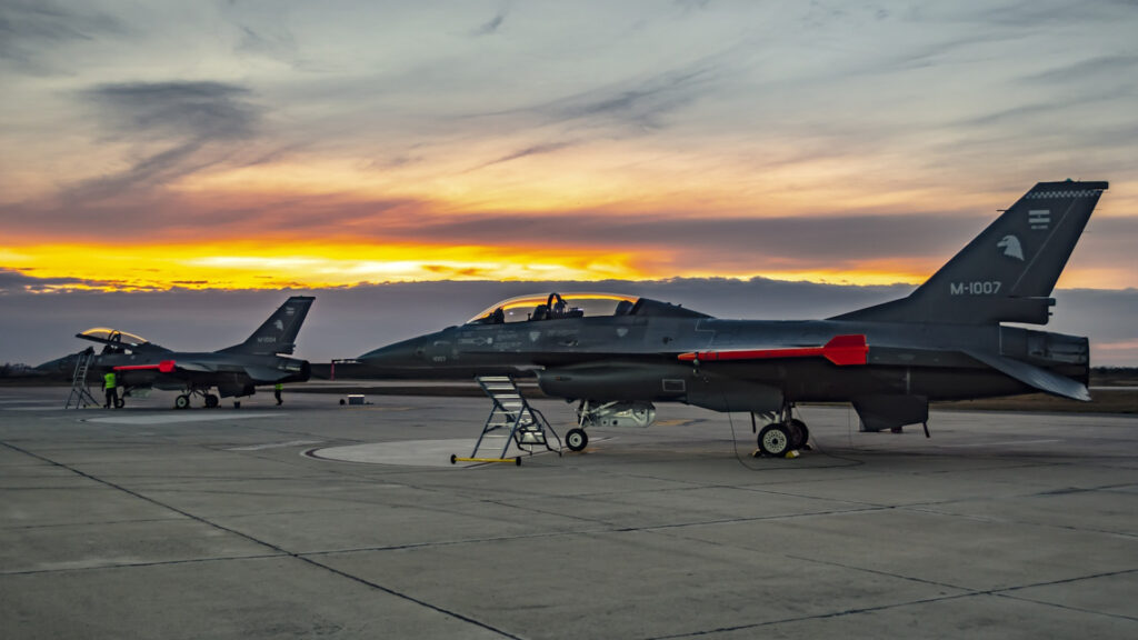 Avanza la instrucción de los pilotos argentinos para el Sistema de Armas F-16