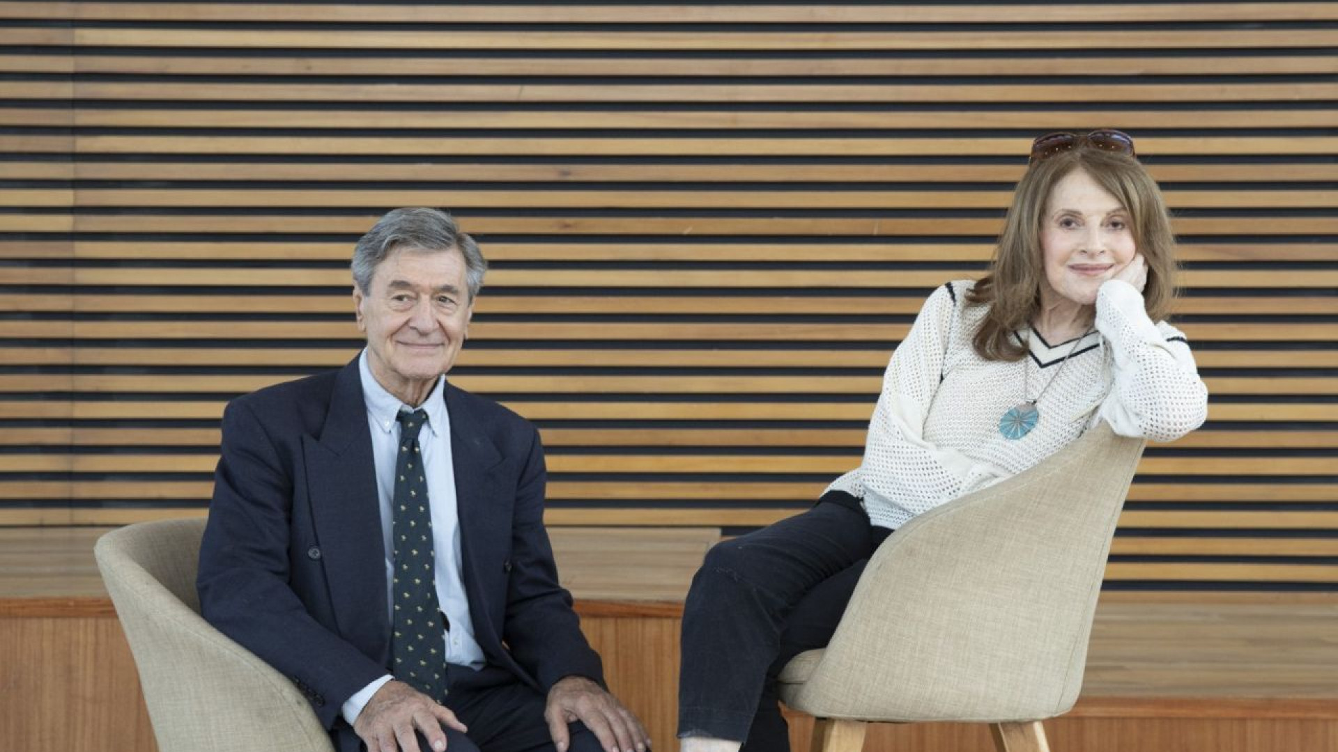 Leonor Benedetto y Alberto Favero llevan el universo de Borges a Neuquén
