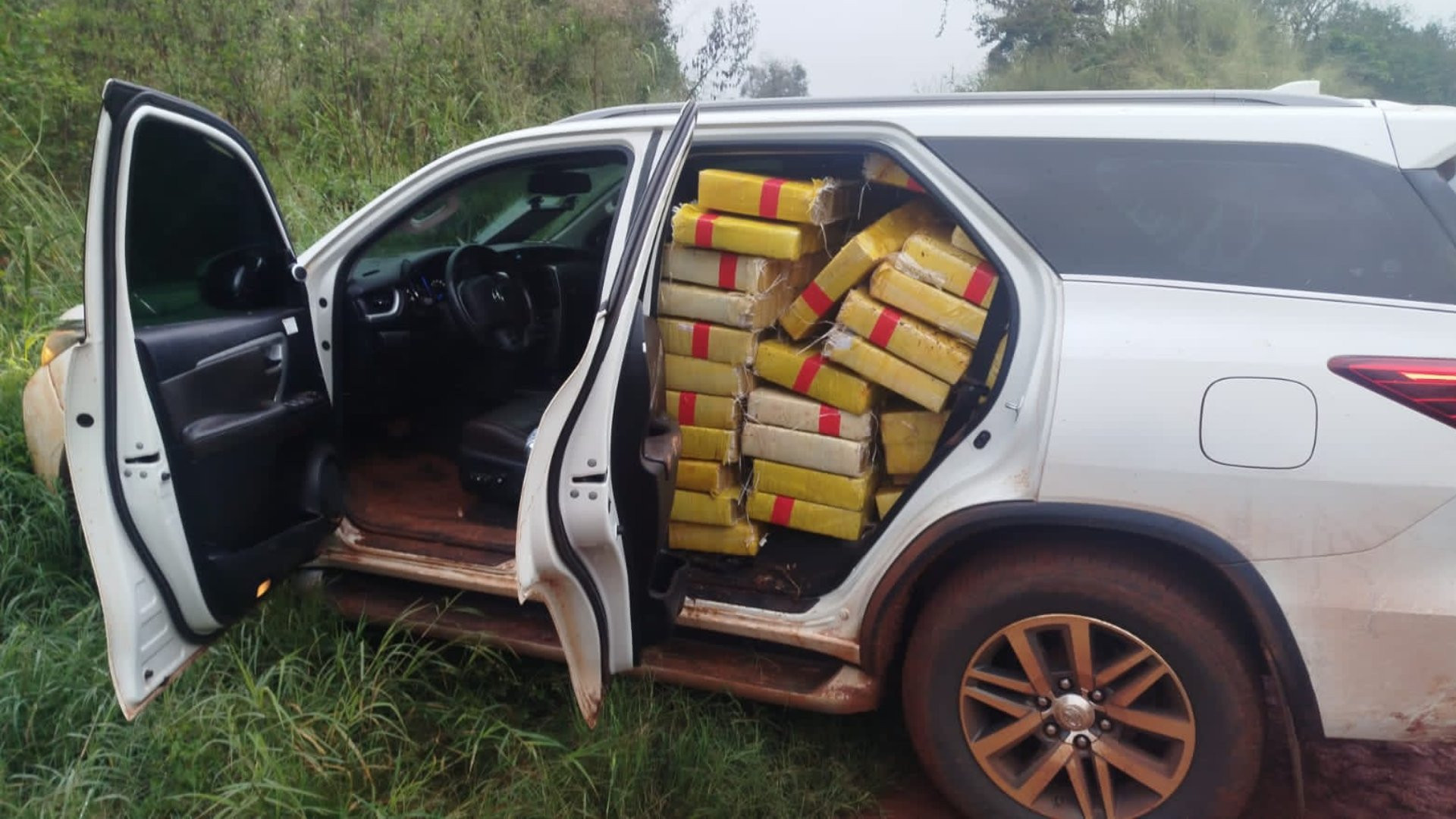 Gendarmería incautó más de 900 kilos de droga en Misiones