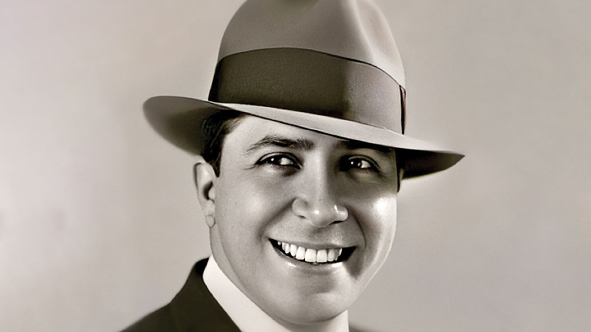 Carlos Gardel: memoria y vigencia del Zorzal Criollo