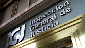 La IGJ elimina las copias en papel y avanza hacia un registro 100% digital