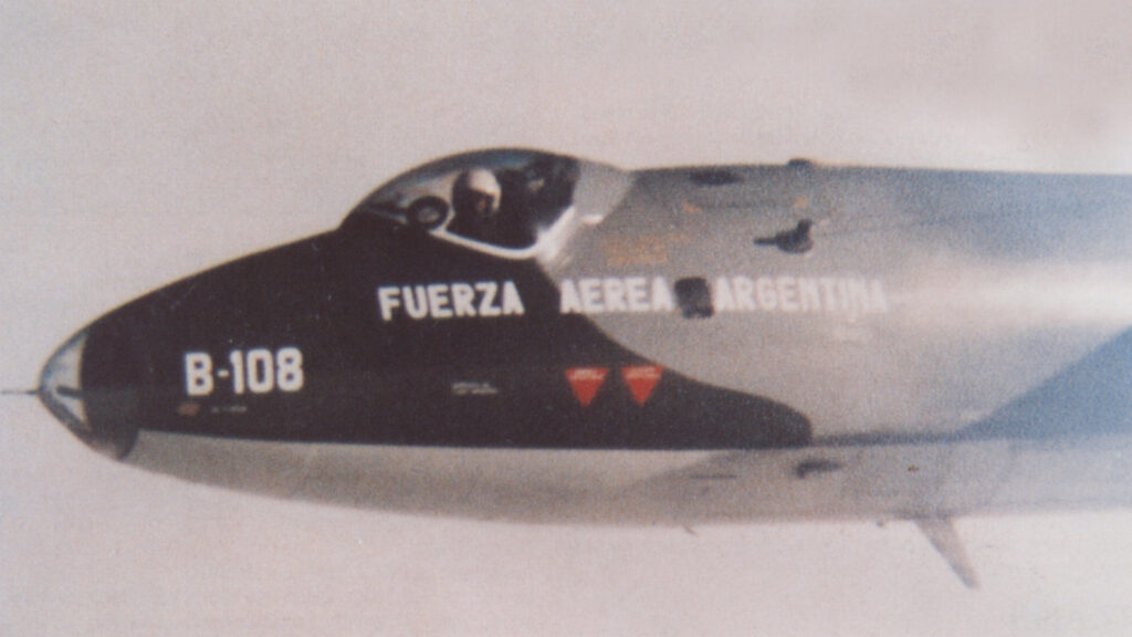 Malvinas 44 años: un gran esfuerzo en el aire