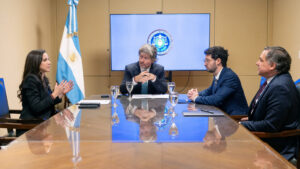 El ministro Mahiques firmó con Mendoza un convenio para la implementación del Régimen Penal Juvenil