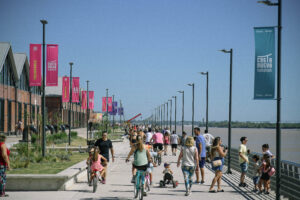 La ciudad consolida su crecimiento turístico: mayo cerró con un impacto económico superior a los $29.000 millones
