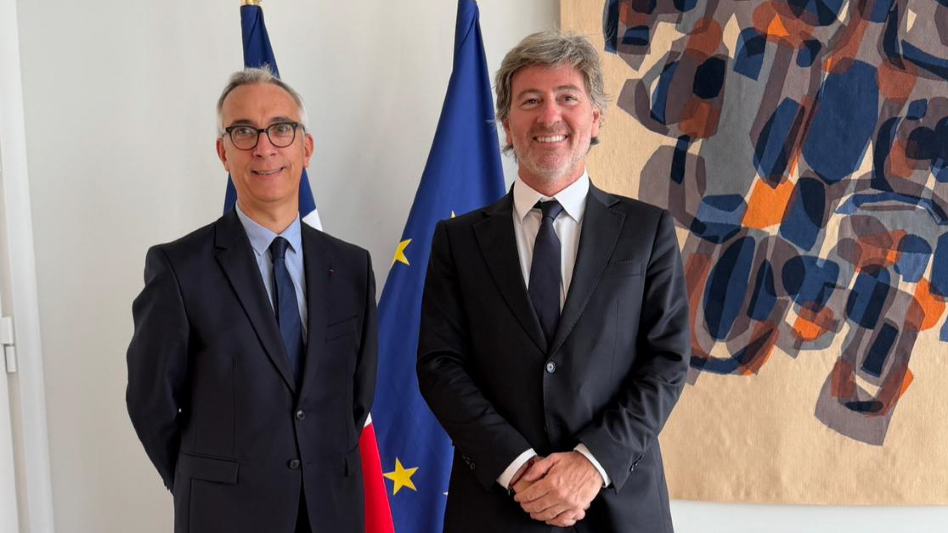 El ministro Juan Bautista Mahiques se reunió con autoridades de la OCDE y del Ministerio Público Antiterrorista de Francia