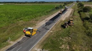 El gobierno de Pullaro destina casi $16.700 millones para reparar rutas estratégicas del centro de la provincia