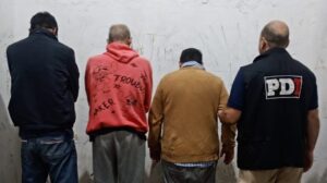 Operativo Delivery en Barrio Fisherton: Policías simularon ser repartidores de una app y desarticularon un punto de venta de drogas