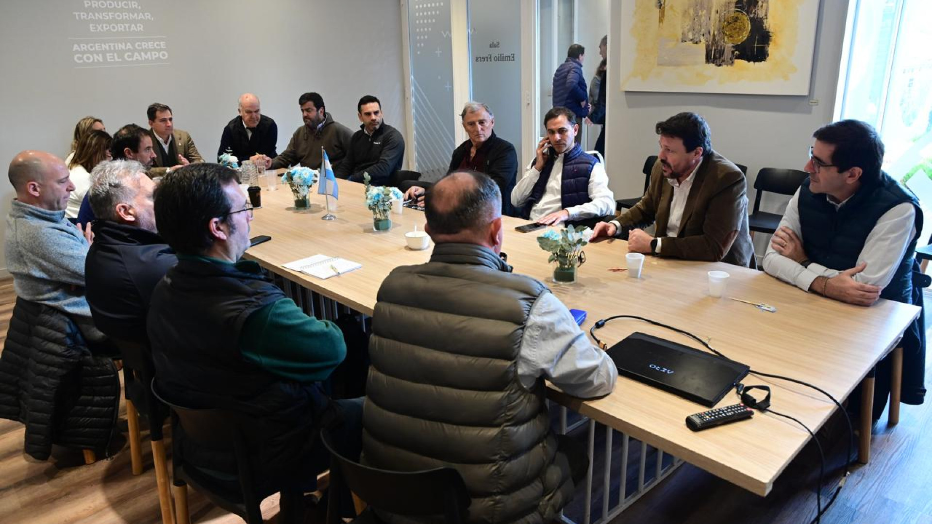 Expo Rural 2026: Agricultura y el BICE presentaron medidas para favorecer la ampliación del riego agrícola