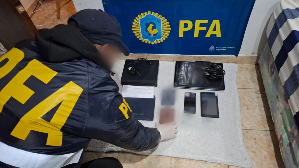 El DFI de la PFA rescató a ocho mujeres víctimas de explotación sexual y desarticuló una red de trata de personas que operaba en el AMBA y la provincia de Tucumán