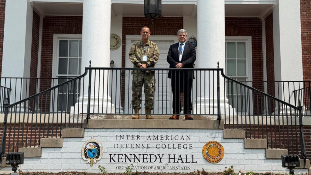 Argentina fortaleció la cooperación en defensa con los Estados Unidos durante el Foro de Seguridad Hemisférica