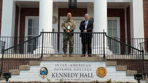 Argentina fortaleció la cooperación en defensa con los Estados Unidos durante el Foro de Seguridad Hemisférica