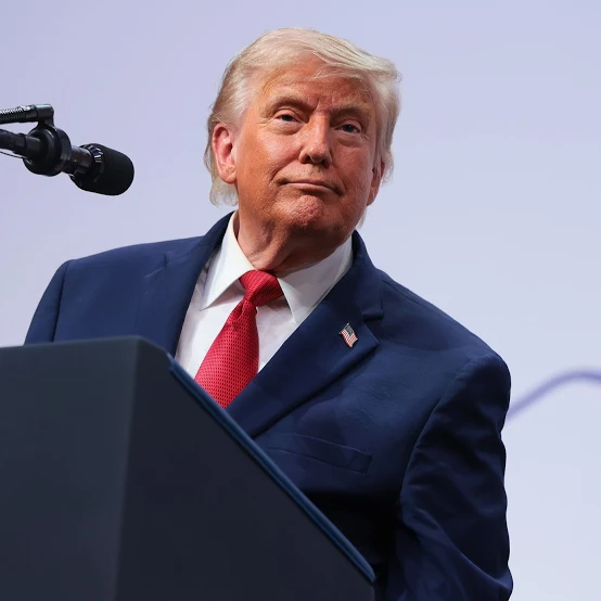 Trump promete castigar a Irán por los ataques hutíes en el mar Rojo; el petróleo supera los $100