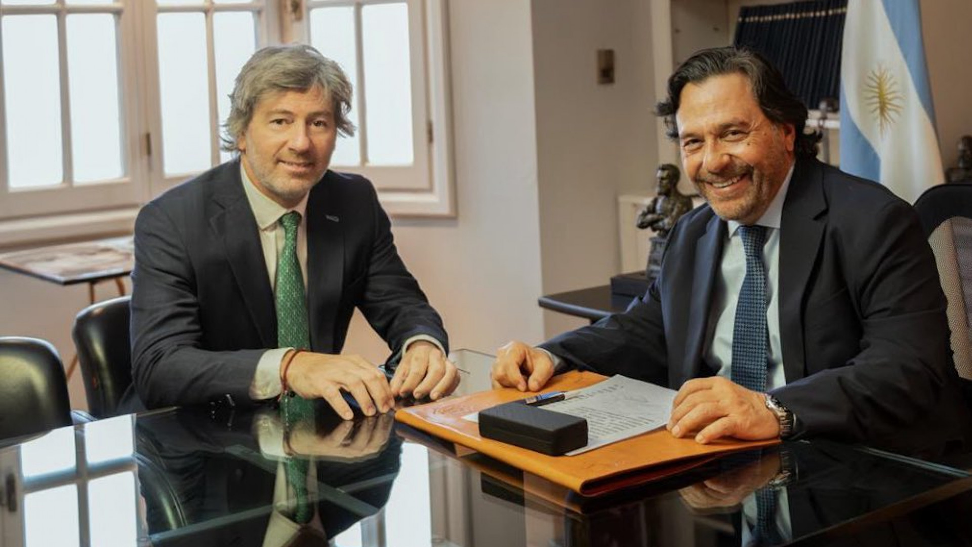 Mahiques y el gobernador de Salta, Gustavo Sáenz, se reunieron para coordinar una agenda estratégica con la Provincia