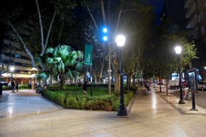 Este miércoles 15 se plantarán árboles en la plaza Pringles