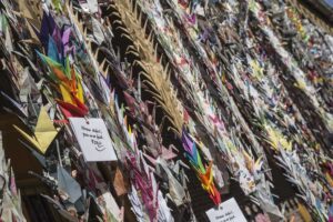 Mil Grullas por la Paz: llega la XXVIII edición de la tradicional instalación pública