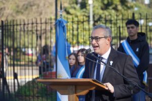 Javkin y el 9 de Julio: «Asumamos la valentía de construir una Argentina federal»