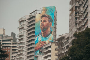 De otra galaxia, de mi ciudad: quedó inaugurada la puesta en valor del emblemático mural de Messi
