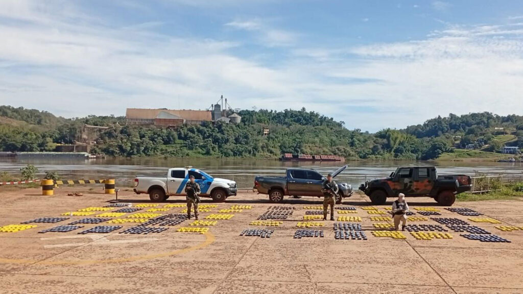 PNA incautó una tonelada de droga en la selva misionera