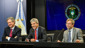 El Gobierno Nacional presentó el programa financiero 2026-2027