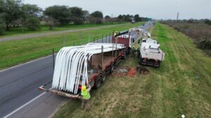 La Autopista como nunca antes: comenzaron los trabajos de iluminación entre Sauce Viejo y Santo Tomé
