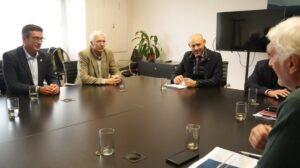 Santa Fe llevó a Nación una propuesta para aliviar el impacto tarifario sobre la industria junto a la Región Centro
