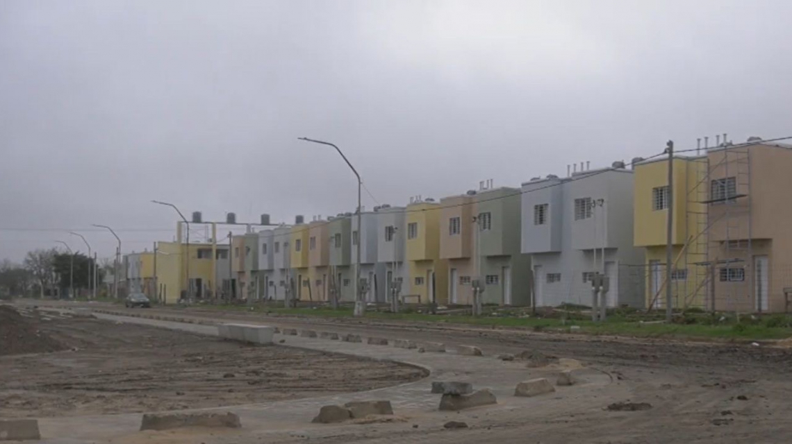 Esmeralda Este II: Provincia transformó una obra paralizada en la Villa Suramericana, y tras los Juegos será el hogar de 346 familias