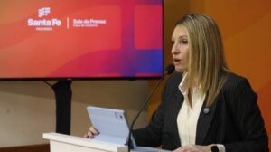 Protección de salarios: ya hay más de 18.500 adhesiones al plan de desendeudamiento de Santa Fe