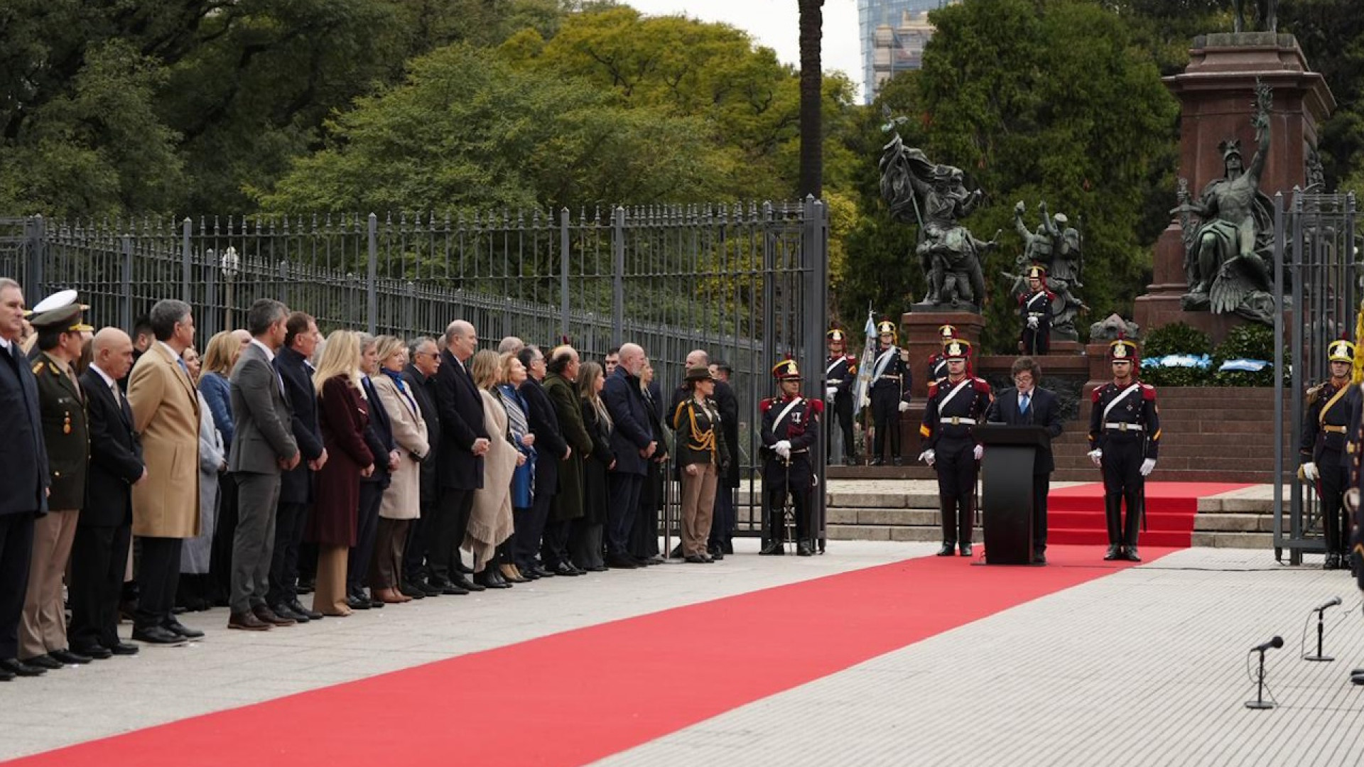 Homenaje en conmemoración del 176 aniversario del paso a la inmortalidad del General José de San Martín