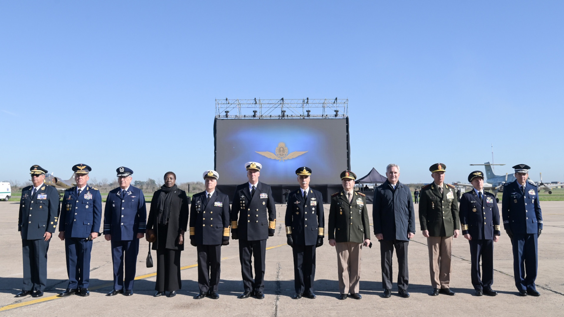 Presti en el 114° aniversario de la Fuerza Aérea: “Hoy celebramos a una institución que nació con el sueño de conquistar el cielo”